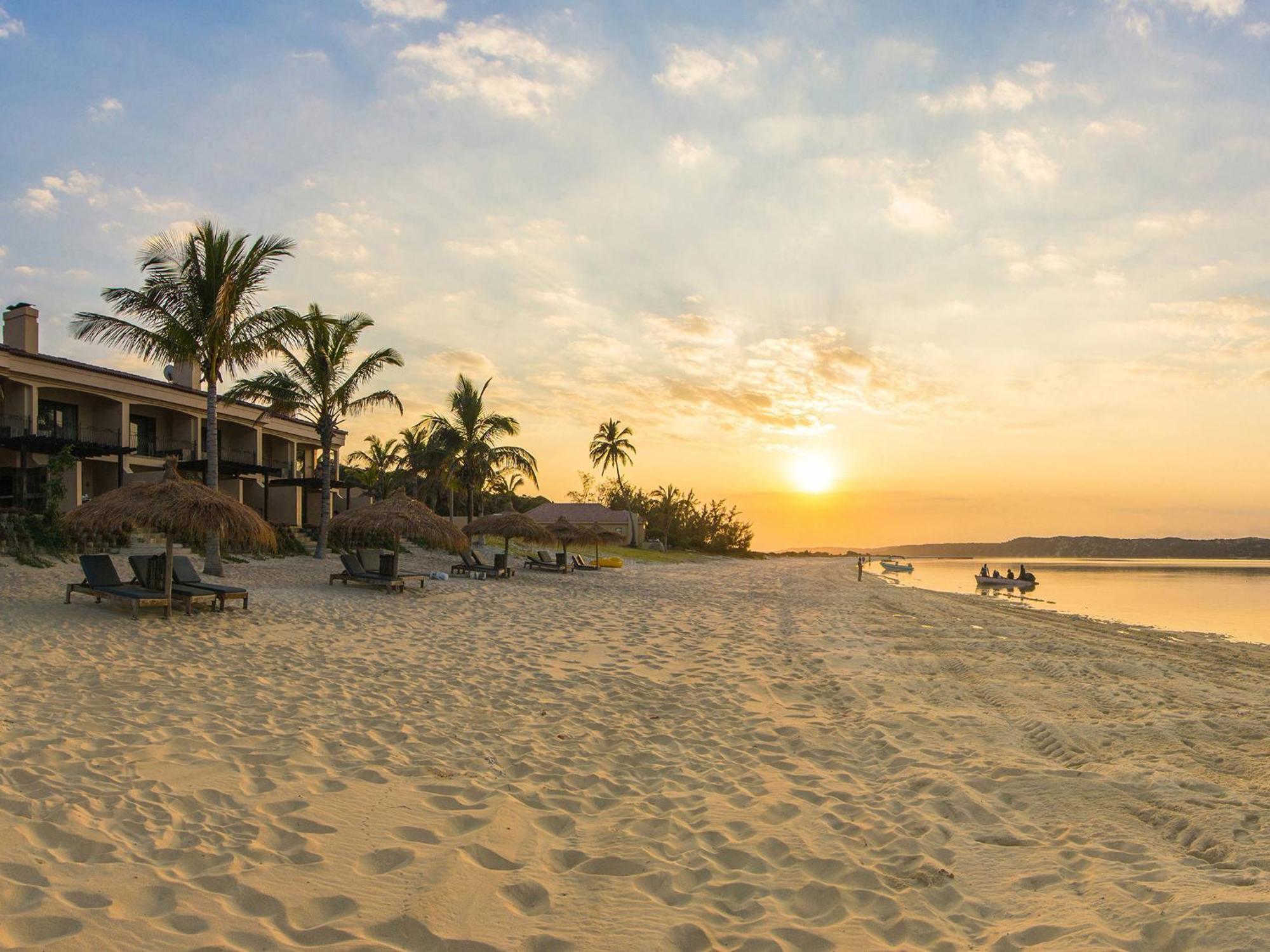 San Martinho Beach Club Vila Praia Do Bilene Екстер'єр фото