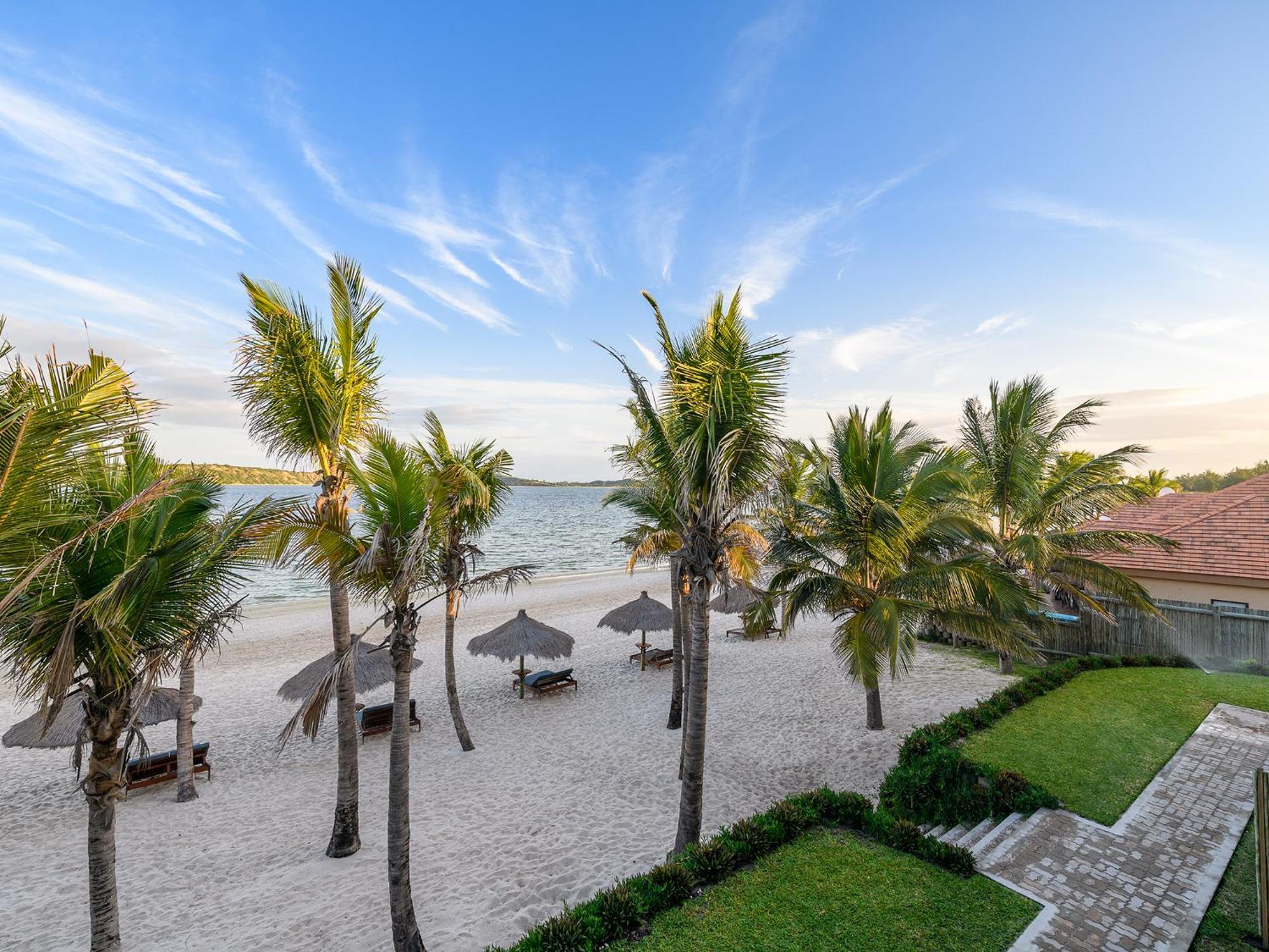 San Martinho Beach Club Vila Praia Do Bilene Номер фото